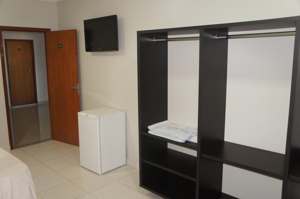 João Paulo Hotel Rio Branco Quarto foto